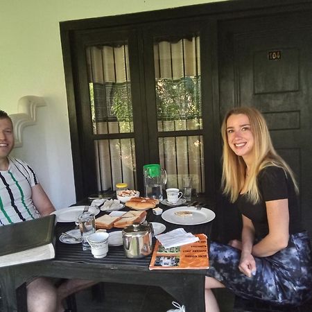 Amron Resort Sigirija Pokój zdjęcie